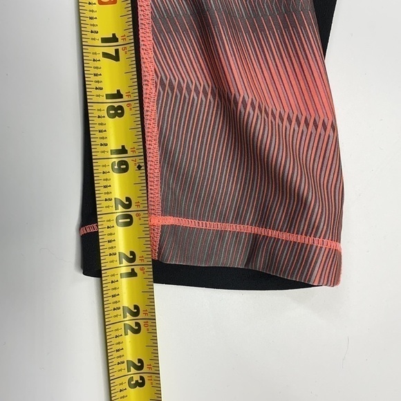 Nike Pro-Dri-Fit Multicolor Elastic Waist Athletic Pull On Capri - Picture 6 of 13